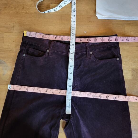 🔴 3/$25 Well Worn High-Rise Luxe Velvet Tapered Pant – Purple Size 28 - Picture 11 of 13